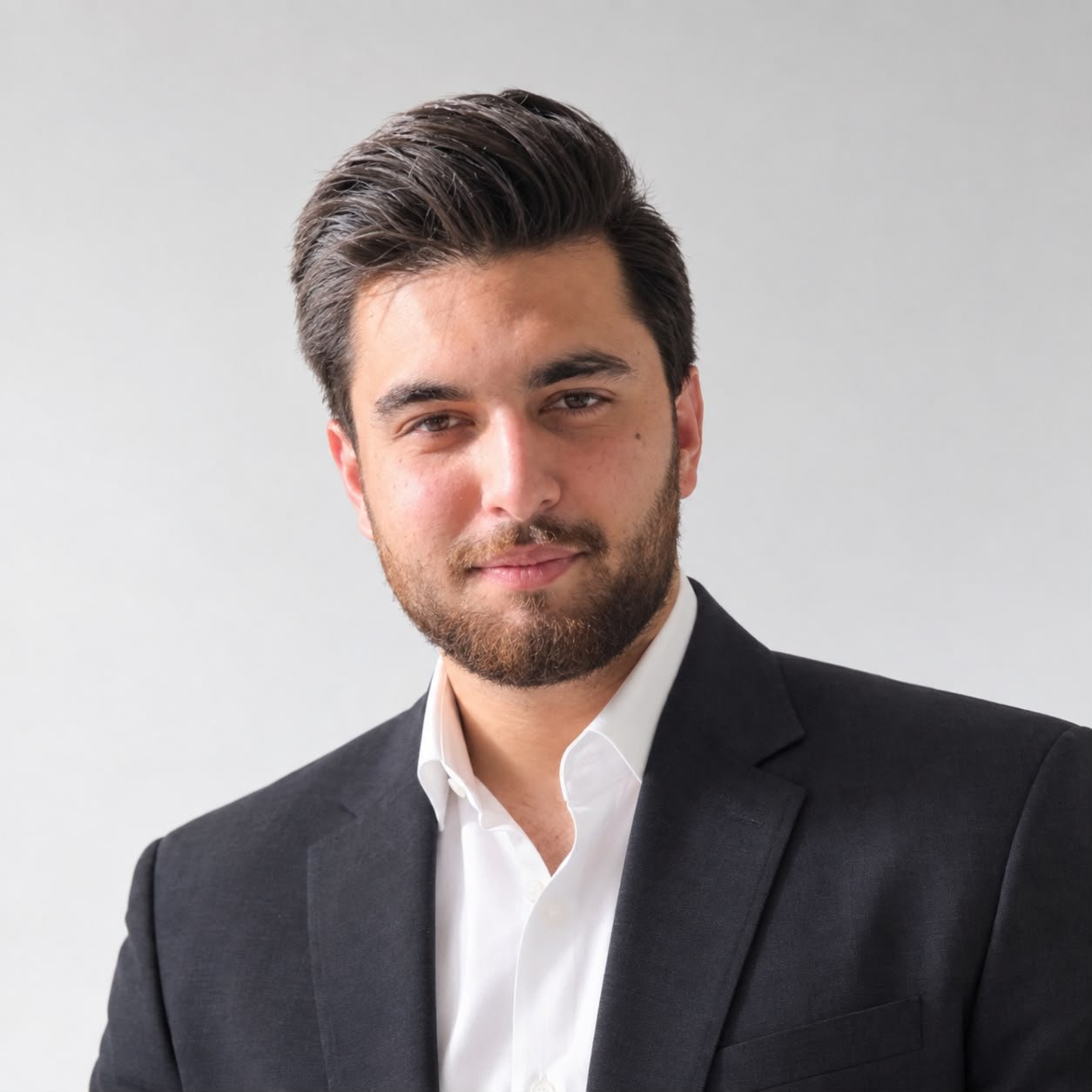 Shaheer Khan, Chief Executive Officer and third generation of Bayniyaz Tobacco Company