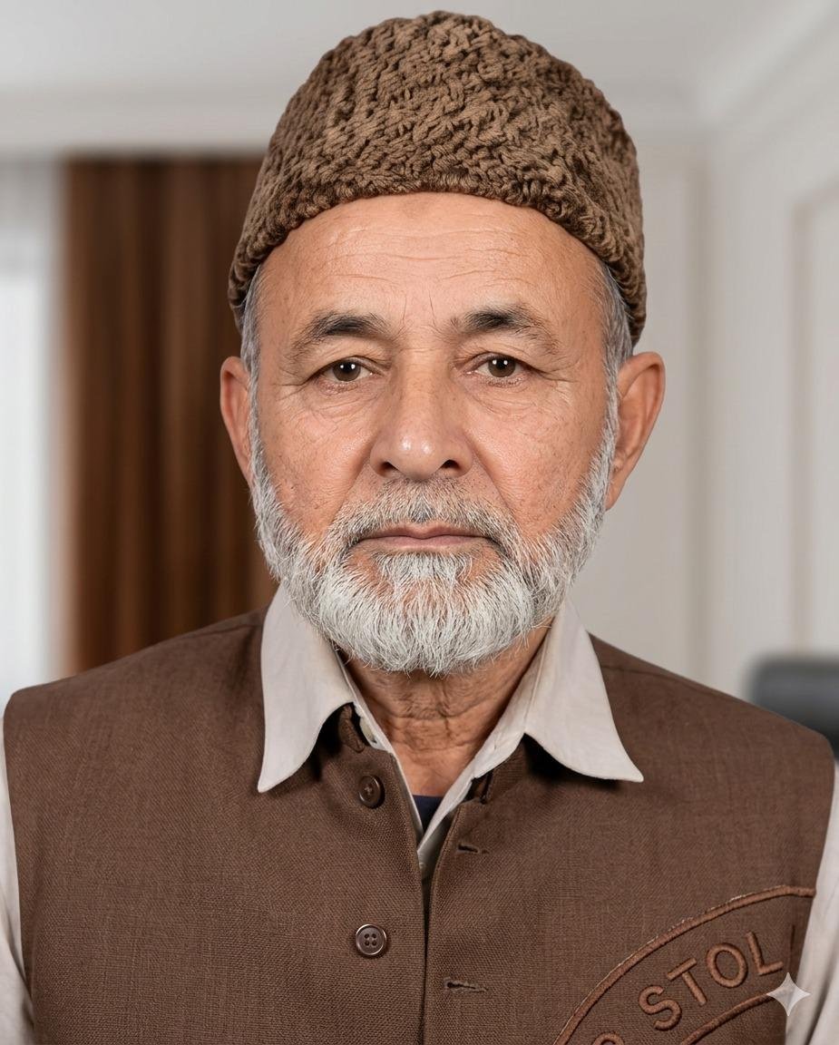 Haji Sher Afzal Khan, patriarch of the Khan family and first generation of Bayniyaz Tobacco Company